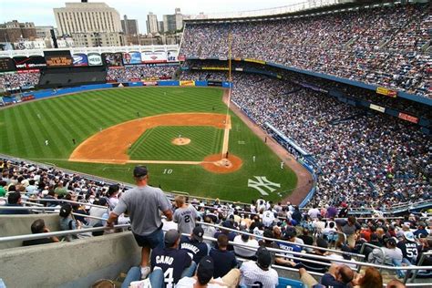 new york yankees stadium tour tickets